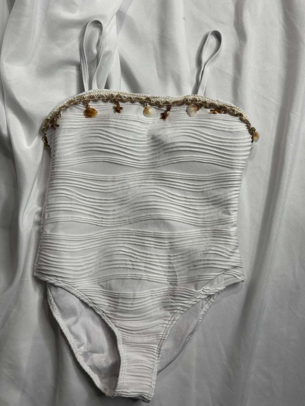 YESFASHION Girls Shell Trim One Piece Swimsuit